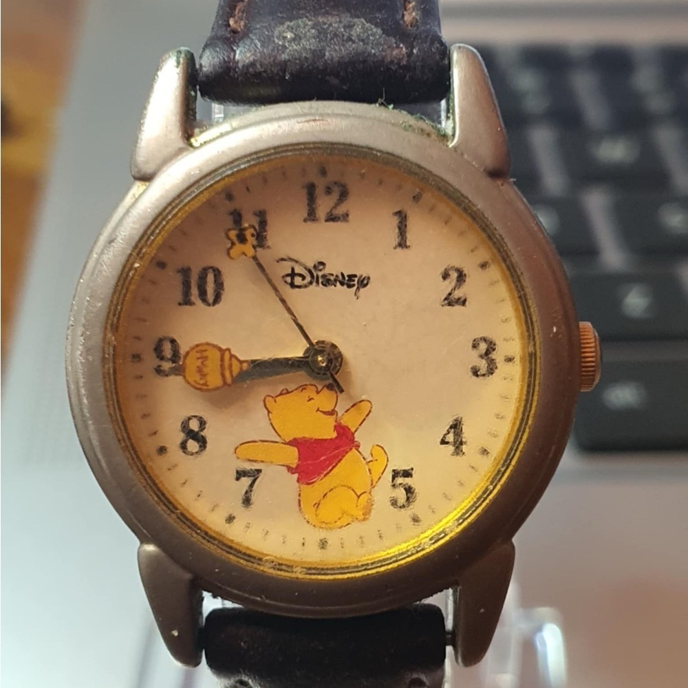 Disney Winnie-the-Pooh by Sii Marketing Goldtone Leather Women's Watch